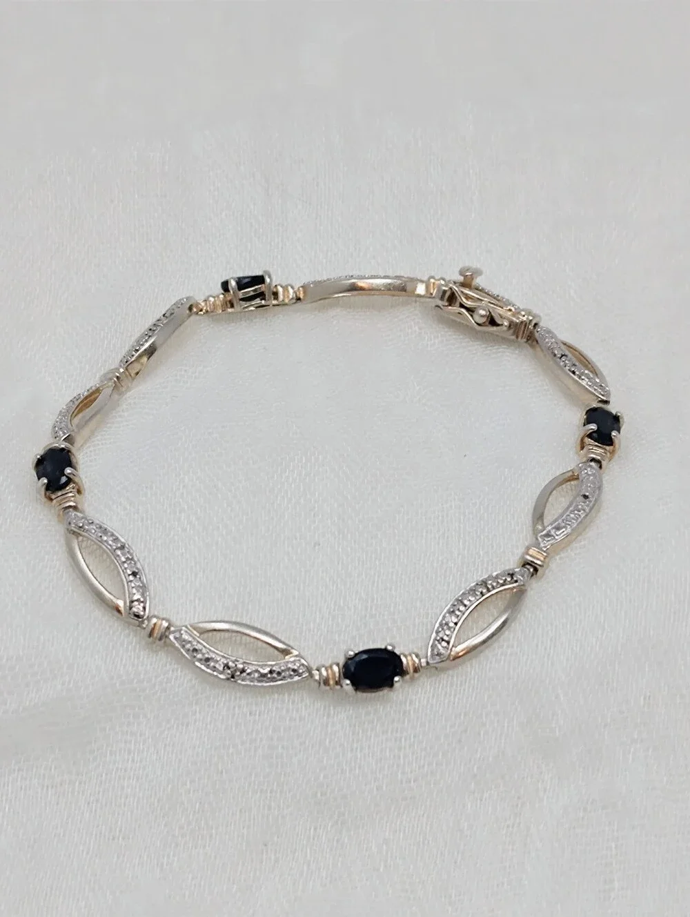 Vintage 925 Sterling Silver Genuine Sapphire Classy Tennis Bracelet
